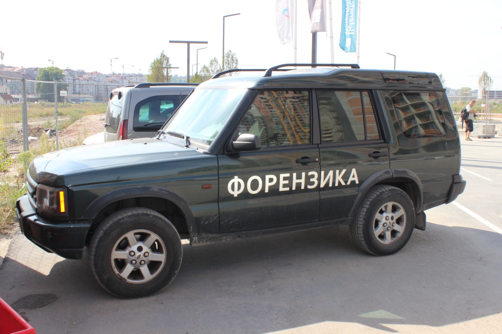 Ispred kapija Beograda na vodi; Foto: Miloš Vučković / Radnik.rs