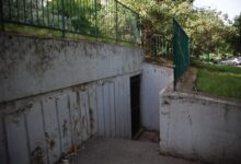 Marksov „Kapital“ u knjizi utisaka u Mekdonaldsu: umetnički rad u neoliberalnom kapitalizmu