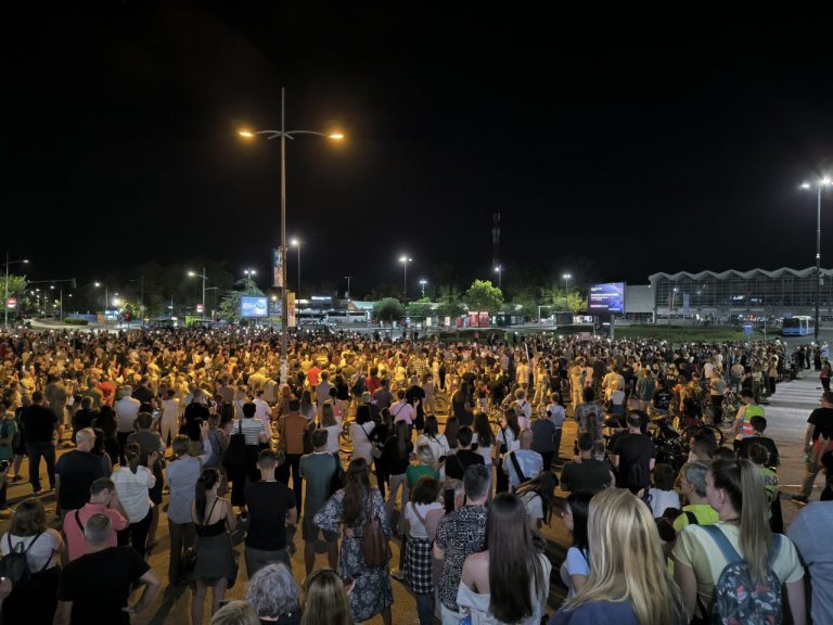 Prvi septembar u Novom Sadu.