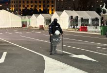 Šatorsko naselje ispred Narodne skupštine