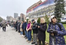 Živi zid oko Generalštaba