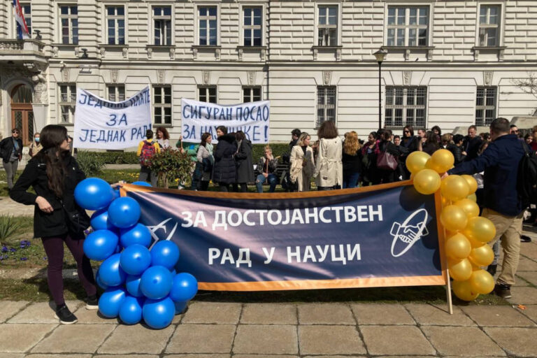 Protest sindikata nauke