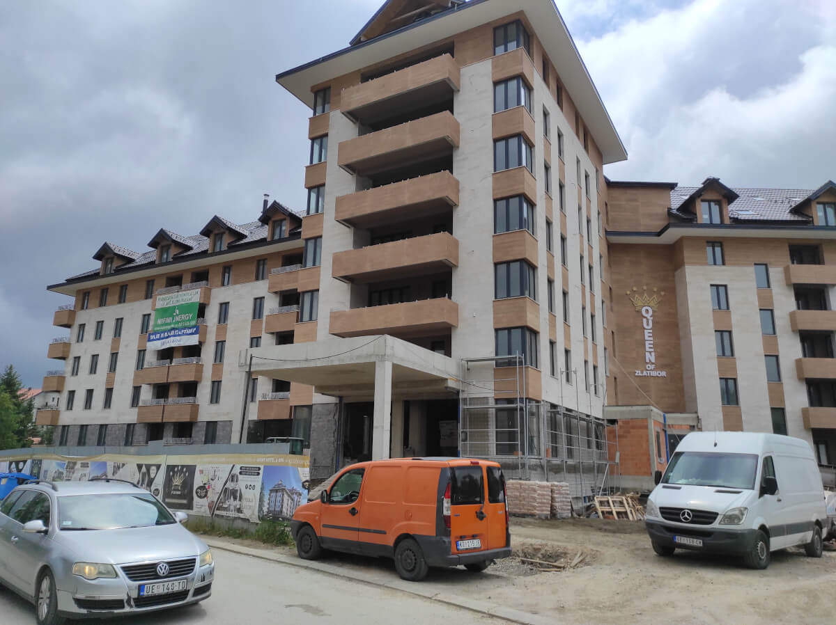 Izgradnja na Zlatiboru