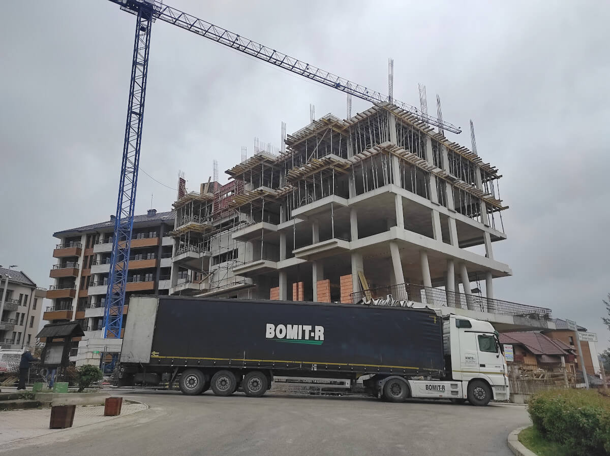 Izgradnja na Zlatiboru