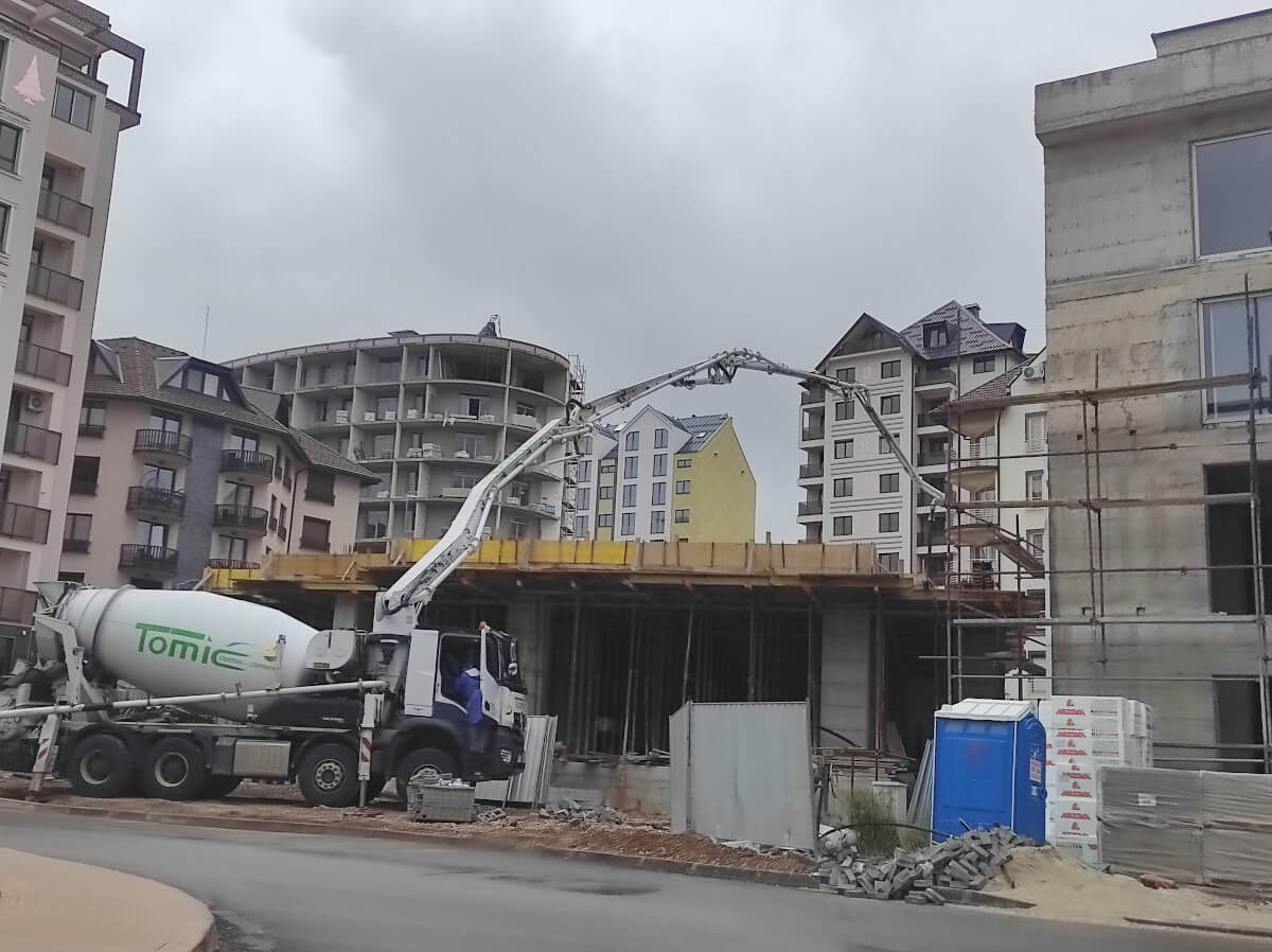 Izgradnja na Zlatiboru