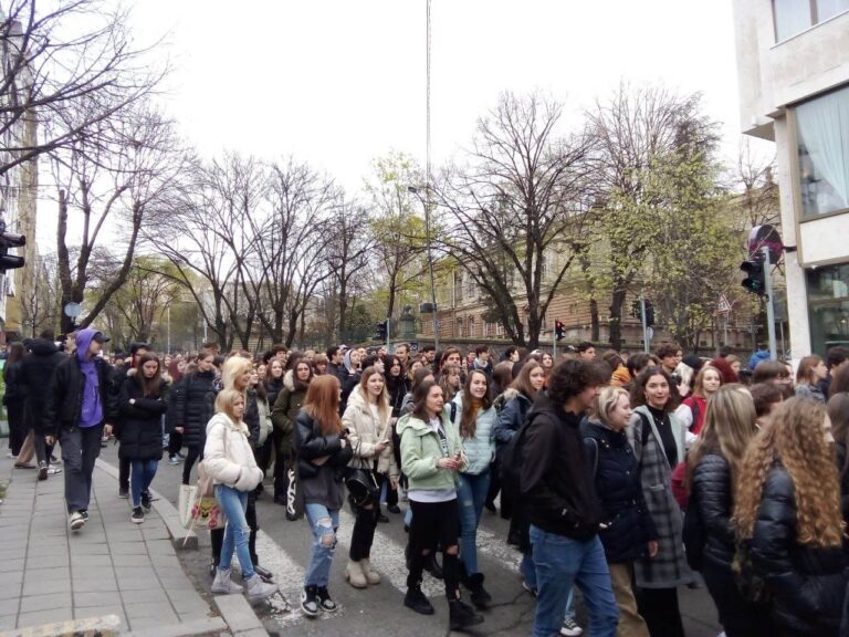 Protest srednjoškolaca