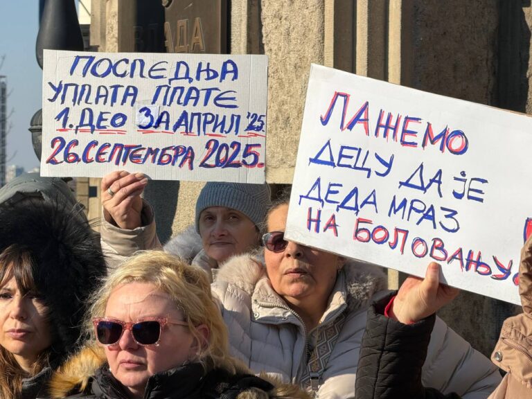 Protest radnica Apoteka Beograd u Beogradu